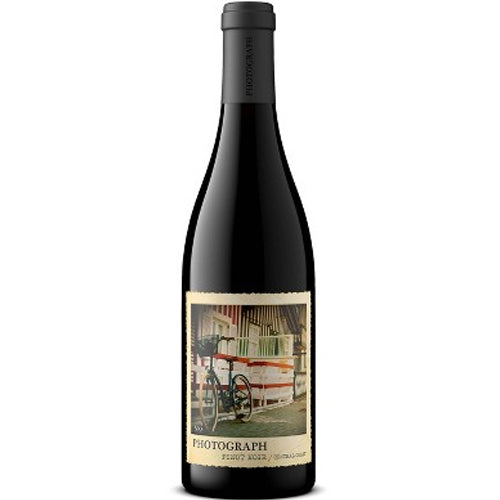 Photograph Pinot Noir 750ML